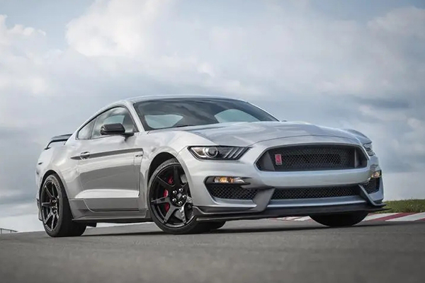 商业银行贷款利率的形成机制与市场影响分析